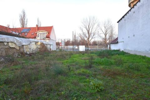 Eladó Telek 6000 Kecskemét , Kuruc krt.