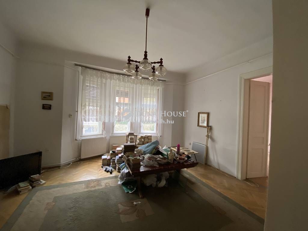 8360 Keszthely , Központhoz közeli részen — 1/18