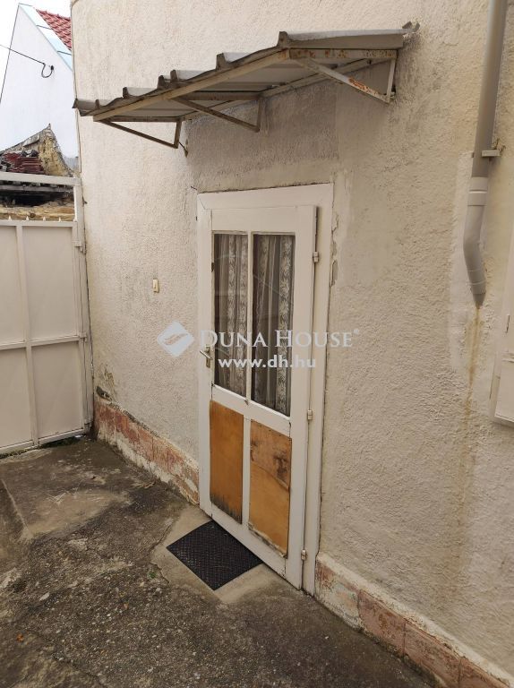 7625 Pécs , Szőlő utca közelében — 1/23