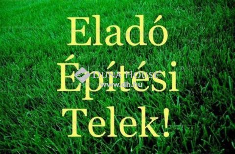 Eladó Telek, Bács-Kiskun megye, Kecskemét - Bolyai gimnázium közelében építési telek akár tervekkel!