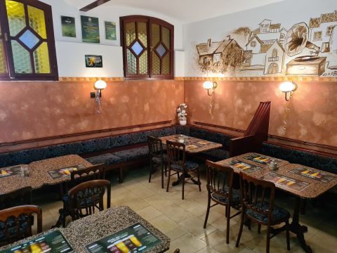 Kiadó Vendéglátás 9400 Sopron 