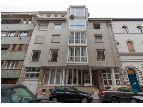 Eladó Iroda 1016 Budapest 1. kerület 