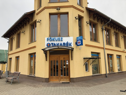 Eladó Irodaépület 6133 Jászszentlászló 