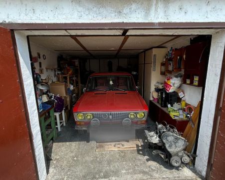 Eladó Parkoló 9200 Mosonmagyaróvár , Huszár Gál utca közelében