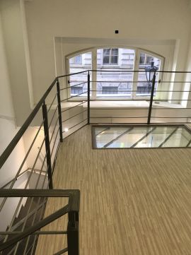 Eladó Üzlethelyiség 1056 Budapest 5. kerület 