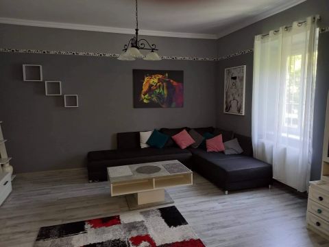 Kiadó Lakás 9023 Győr 