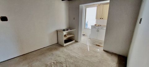 Eladó Telek 9700 Szombathely Parkerdő büféhez közel eső részén kiskert házzal eladó