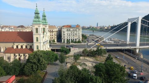 Kiadó Iroda 1056 Budapest 5. kerület 