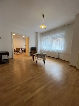 Eladó Lakás 1015 Budapest 1. kerület I. kerület Vizivárosban 90 nm-es felújított 2 bejáratos lakás