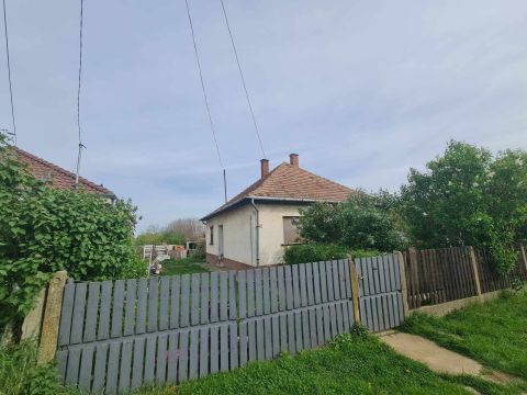 Eladó Ház 4225 Debrecen 