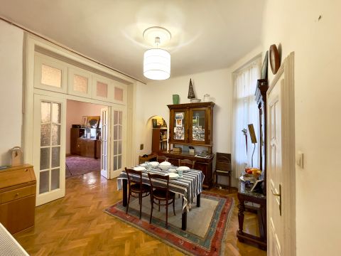 Eladó Lakás 6721 Szeged , Szeged-Belváros,  Tisza part közelében