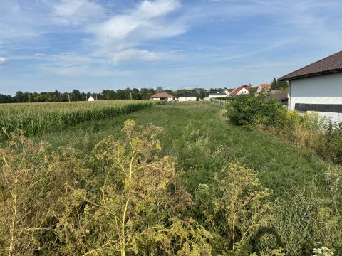 Eladó Telek 9183 Mosonszentmiklós , Arany János utca közelében