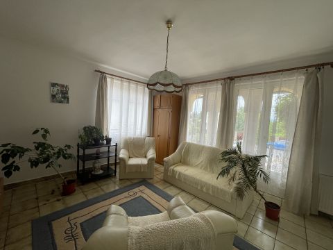 Eladó Ház 8286 Gyulakeszi Gyulakeszi - Csendes utca
