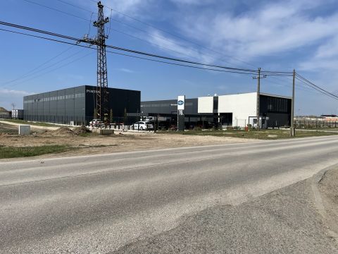 Eladó Ipari 2220 Vecsés 