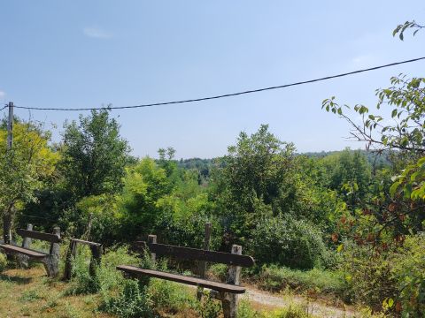 Eladó Telek 8137 Mezőkomárom , Mezőkomáromban gyönyörű panorámával telek eladó.