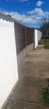 Eladó Ház 2252 Tóalmás Tóalmáson tágas családi ház eladó