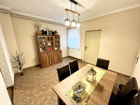 Eladó Ház 4515 Kék 