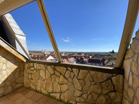 Eladó Lakás 7621 Pécs 