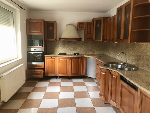 Eladó Ház 1173 Budapest 17. kerület Maroshévíz utca