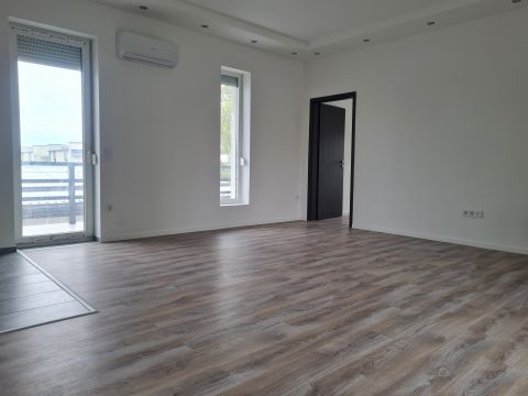 Eladó Ház 8600 Siófok Sóstó, vízközeli, modern luxus apartman lakás