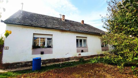 Eladó Ház 7727 Palotabozsok , Palotabozsok csendes utcájában