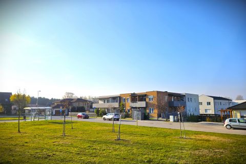 Eladó Lakás 9029 Győr HÁROM HÁLÓ, KÉT BEÁLLÓ, EGY TÁROLÓ