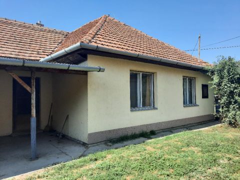 Eladó Ház 5700 Gyula , 5711 Gyula, Gyulavári
