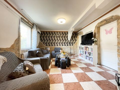 Eladó Ház 1188 Budapest 18. kerület 2 generáció, óriás telek