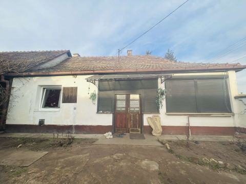 Eladó Telek 2211 Vasad 