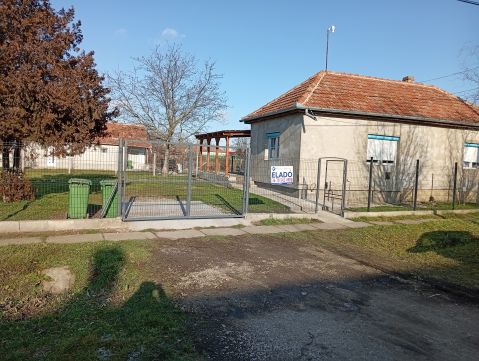 Eladó Ház 5055 Jászladány Sotu utca8