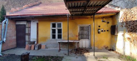 Eladó Ház 1153 Budapest 15. kerület , Benkőtelep
