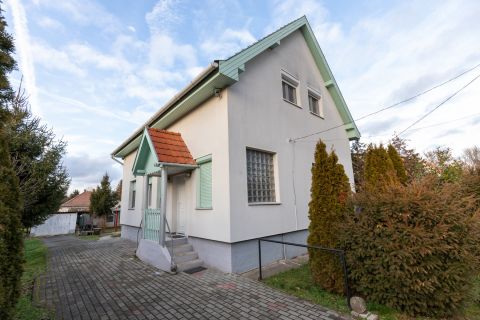 Eladó Ház 2131 Göd 