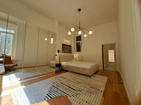 Eladó Lakás 1054 Budapest 5. kerület 