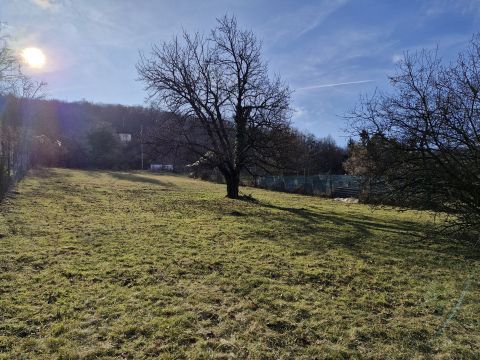 Eladó Telek 2544 Neszmély 