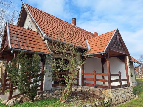 Eladó Ház 8300 Tapolca 