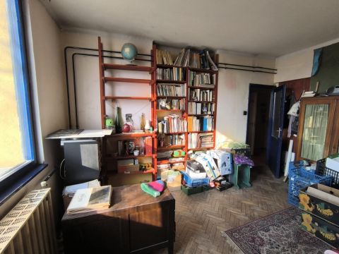 Eladó Lakás 6000 Kecskemét belvárosi 83m2+ fedett terasz