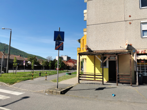Eladó Üzlethelyiség 3980 Sátoraljaújhely 