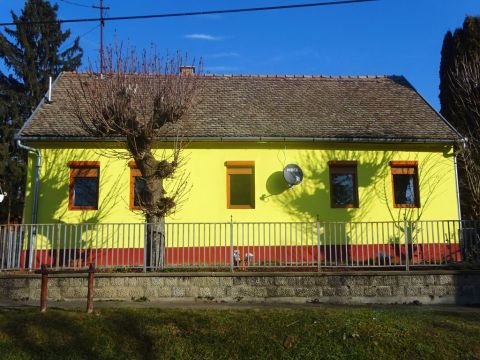 Eladó Ház 7214 Lápafő Béke utca