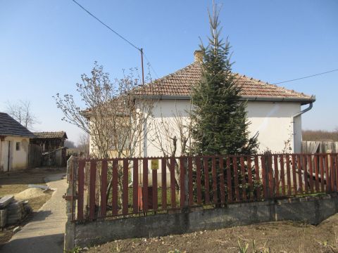 Eladó Ház 4487 Tiszatelek 
