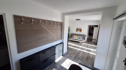 Eladó Ház 2371 Dabas Felújított családi ház csendes környék!!!