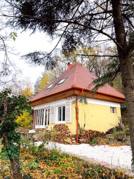 Eladó Ház 8220 Balatonalmádi , művészlak