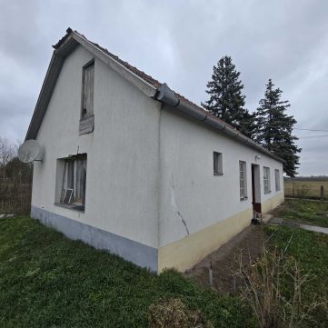 Eladó Ház 6200 Kiskőrös HITELEZHETŐ TANYA KISKŐRÖS