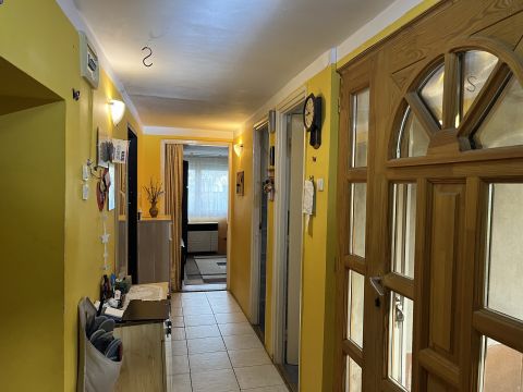 Eladó Ház 7030 Paks Újváros központi részén
