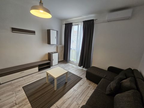 Kiadó Lakás 7633 Pécs 