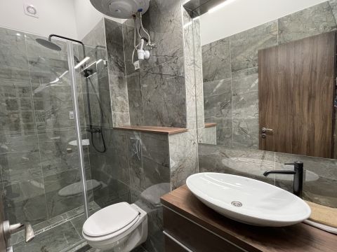 Eladó Lakás 1072 Budapest 7. kerület Klauzál utcánál, álló galériás, 2 lakás együtt 
