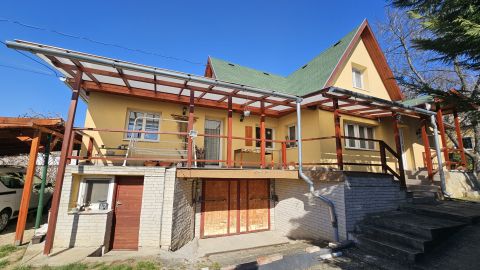 Eladó Ház 1038 Budapest 3. kerület , Békásmegyer - Ófalu