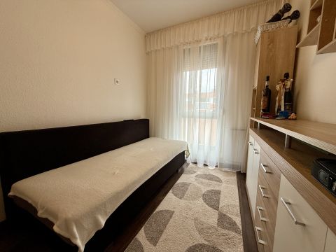 Eladó Lakás 7030 Paks 