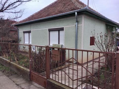 Eladó Ház 4100 Berettyóújfalu 