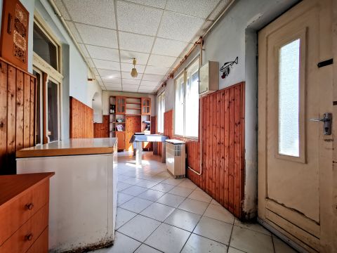 Eladó Ház 8145 Nádasdladány 