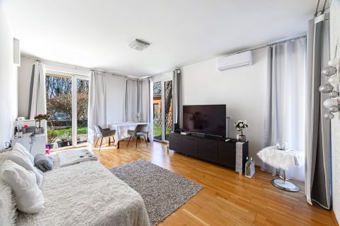 Eladó Lakás 1039 Budapest 3. kerület Római-part, exkluzív lakópark
